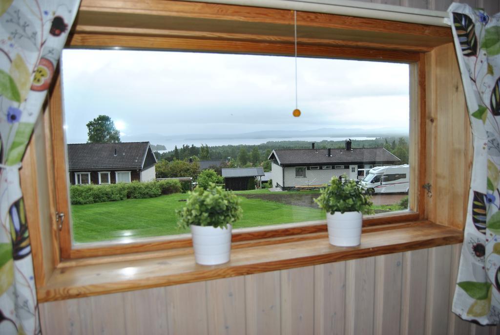 Orsastuguthyrning-Hoeglunda Kamer foto